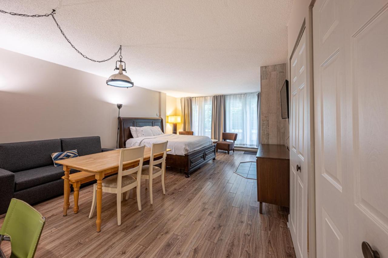 Le Domaine Chambre D'Hotel A Saint-Sauveur-des-Monts מראה חיצוני תמונה
