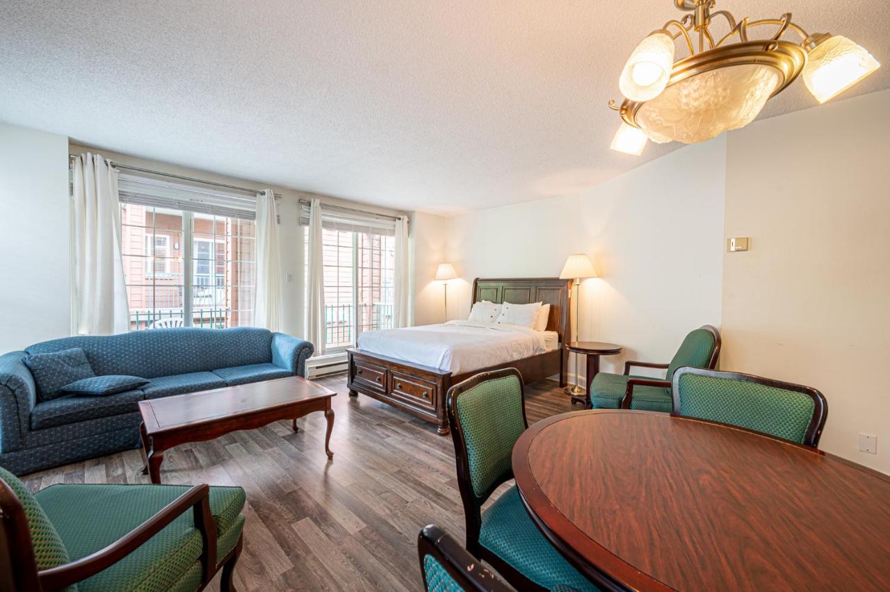 Le Domaine Chambre D'Hotel A Saint-Sauveur-des-Monts מראה חיצוני תמונה