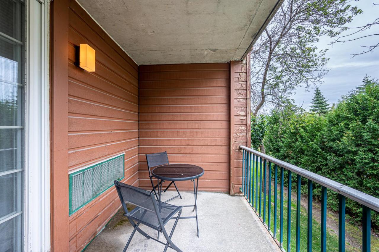 Le Domaine Chambre D'Hotel A Saint-Sauveur-des-Monts מראה חיצוני תמונה