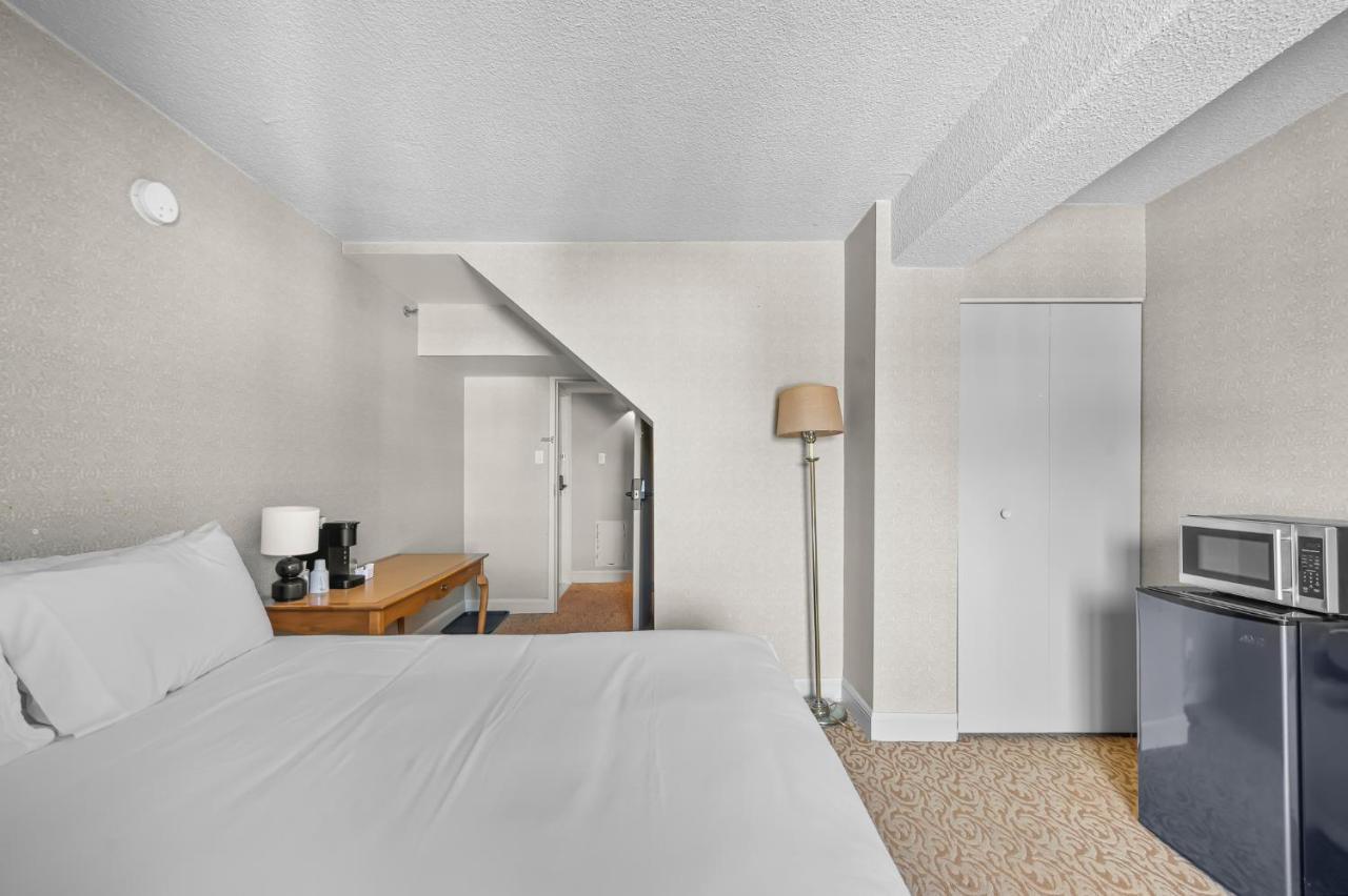 Le Domaine Chambre D'Hotel A Saint-Sauveur-des-Monts מראה חיצוני תמונה
