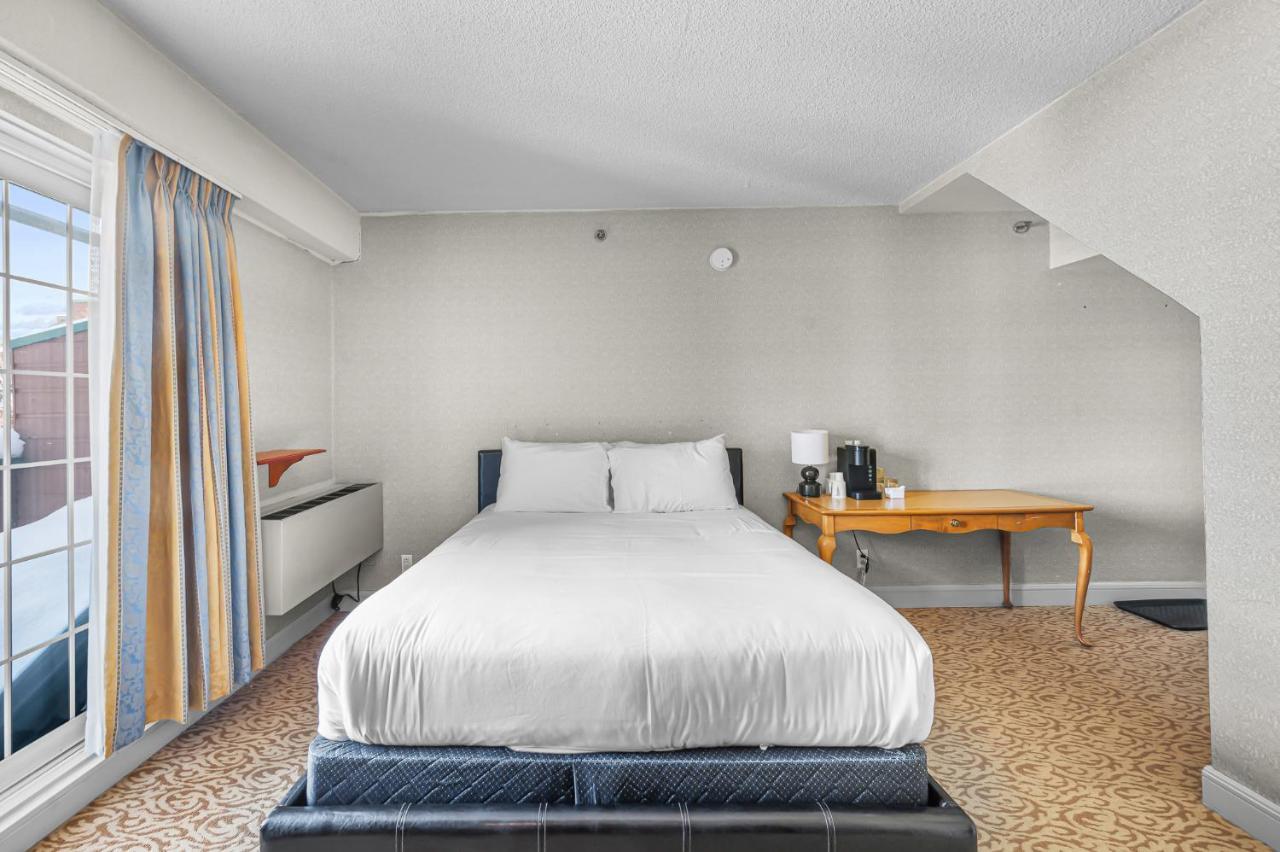 Le Domaine Chambre D'Hotel A Saint-Sauveur-des-Monts מראה חיצוני תמונה