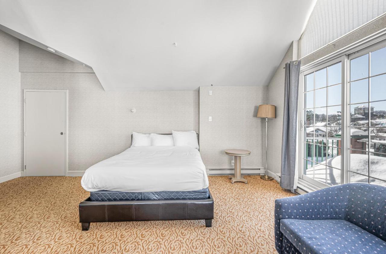 Le Domaine Chambre D'Hotel A Saint-Sauveur-des-Monts מראה חיצוני תמונה