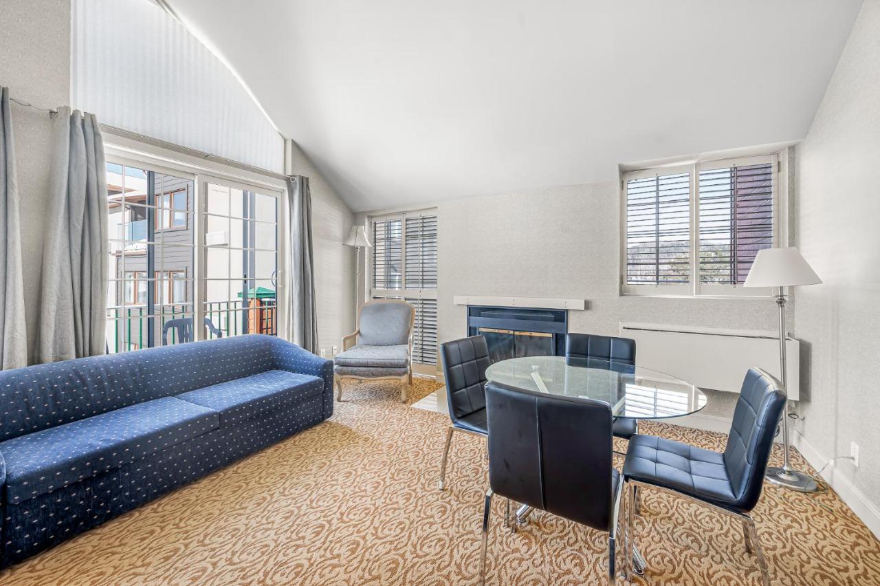 Le Domaine Chambre D'Hotel A Saint-Sauveur-des-Monts מראה חיצוני תמונה