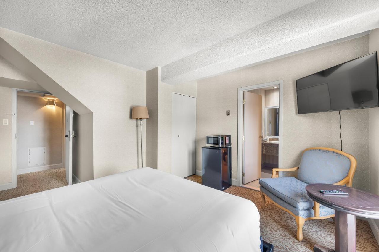 Le Domaine Chambre D'Hotel A Saint-Sauveur-des-Monts מראה חיצוני תמונה